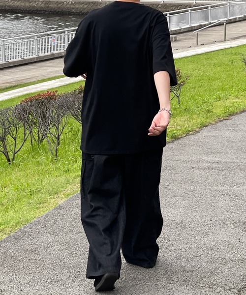 kutir(クティール)の「カレッジロゴライオンTシャツ(Tシャツ/カットソー・メンズ・ブラック/オフホワイト/グリーン・MEDIUM/LARGE)」の16枚目の写真