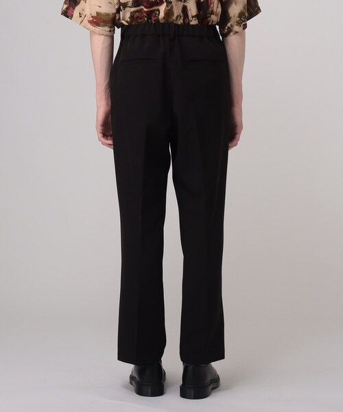 tk.TAKEO KIKUCHI（ティーケータケオキクチ）の「◆ワンタックストレートスリットパンツ（その他パンツ・メンズ・ブラック/オフホワイト・01/02/03）」の5枚目の写真