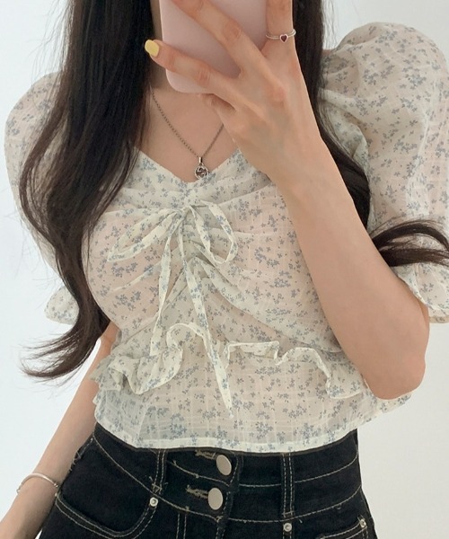 BEIDELLI（ベイデリー）の「[BELLIDE MADE] フラワーフリルクロップド丈ブラウス（シャツ/ブラウス・レディース・グリーン/イエロー/スカイブルー・FREE）」の13枚目の写真