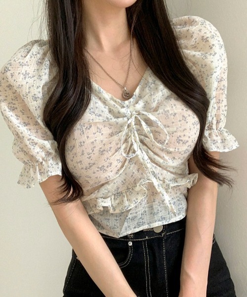 BEIDELLI（ベイデリー）の「[BELLIDE MADE] フラワーフリルクロップド丈ブラウス（シャツ/ブラウス・レディース・グリーン/イエロー/スカイブルー・FREE）」の6枚目の写真