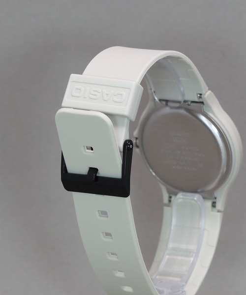 CASIO(カシオ)の「CASIO CLASSIC / MQ-24UC-8BJF(アナログ腕時計・メンズ・アイボリー・FREE)」の6枚目の写真