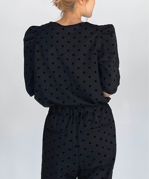 PICCIN（ピッチン）の「フロッキードットタック袖プルオーバー（Tシャツ/カットソー・レディース・ブラック/ネイビー・M）」の11枚目の写真