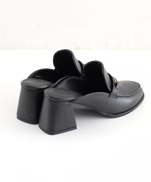 mysty woman(ミスティウーマン)の「ビットヒールミュール 353607(サンダル・レディース・ブラック/ブラウン・MEDIUM/LARGE)」の12枚目の写真