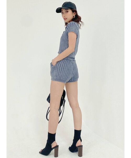 GYDA（ジェイダ）の「【セットアップ着用可】ブリーチニット ショートパンツ（その他パンツ・レディース・ベージュ/ネイビー/オフホワイト・FREE）」の10枚目の写真