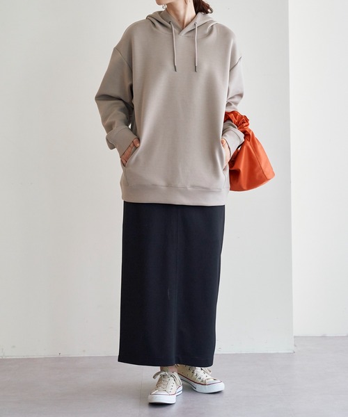 DISCOAT(ディスコート)の「ライトダンボールパーカー(パーカー・レディース・ブラック/モカ/ダークブルー/グレイッシュベージュ・MEDIUM/LARGE)」の19枚目の写真