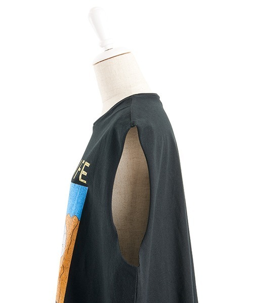 PUNYUS（プニュズ）の「DOGGYLIFEノースリーブTシャツ（Tシャツ/カットソー・レディース・ブラック/ベージュ/ライム・3/4）」の7枚目の写真