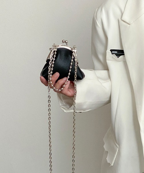 Vipoa（ヴィポア）の「キスロックボールチェーンミニポーチ（ショルダーバッグ・レディース・ブラック・FREE）」の9枚目の写真