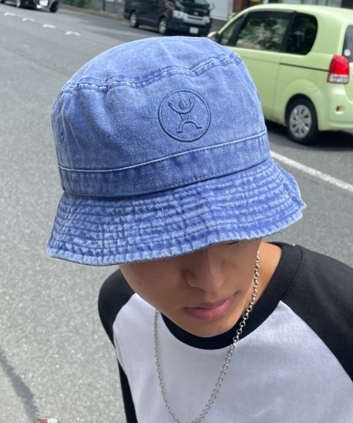 CIAOPANIC(チャオパニック)の「元気くんバケットハット(ハット・メンズ・ブラック/ブルー/オレンジ・ONE SIZE)」の2枚目の写真