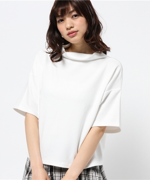 Chico（チコ）の「リップボトル5分袖PO（Tシャツ/カットソー・レディース・ホワイト/グレー/ネイビー・FREE）」の2枚目の写真