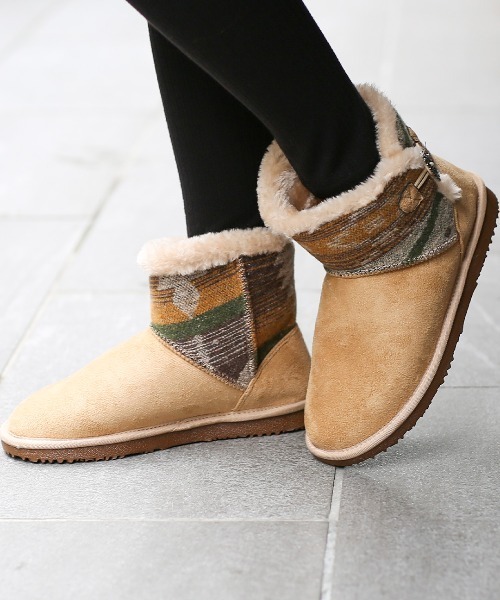 チチカカ（チチカカ）の「ネイティブジャカードムートンブーツ（ブーツ・レディース・ベージュ/ブラック/ブルー・MEDIUM/LARGE）」の8枚目の写真