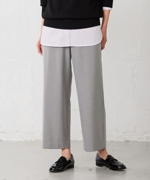 J.PRESS(ジェイプレス)の「【洗える】2way thermoサキソニー セミワイド パンツ(その他パンツ・レディース・ブラック系/ライトグレー系/ネイビー系・T13/T15/T17)」の1枚目の写真