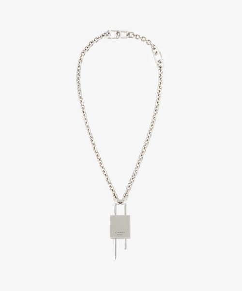 GIVENCHY（ジバンシイ）の「LOCK NECKLACE（ネックレス・レディース・シルバー・FREE）」の2枚目の写真