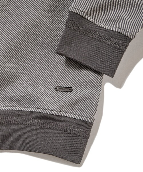 MEN'S BIGI(メンズビギ)の「ツイルダンボールクルーネックカットソー(Tシャツ/カットソー・メンズ・グリーン系その他/ブルー系その他/グレー系その他・01/02/03)」の16枚目の写真