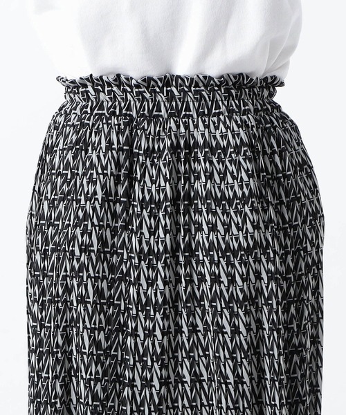 Grand PARK（グランドパーク）の「総柄シフォン　シワ消しプリーツスカート（スカート・レディース・カーキ/ブラック/その他1/その他2・FREE）」の13枚目の写真