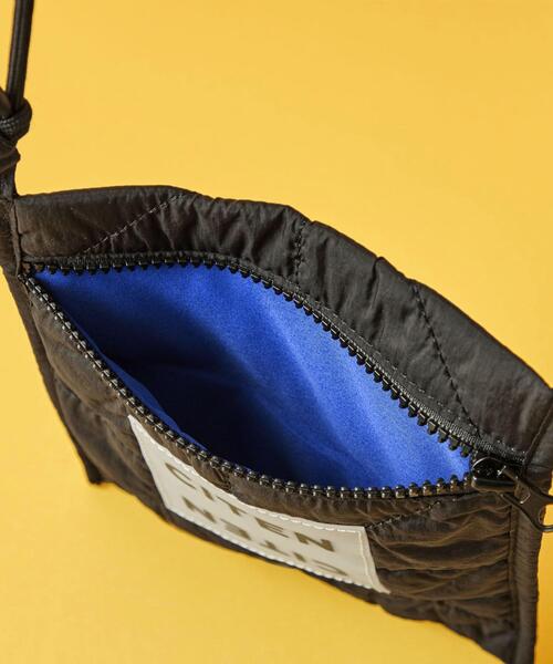 CITEN（シテン）の「＜CITEN＞パデッド サコッシュ ショルダ－バッグ（ショルダーバッグ・レディース・オレンジ/ホワイト/ライム/ターコイズブルー/ブラック・FREE）」の11枚目の写真