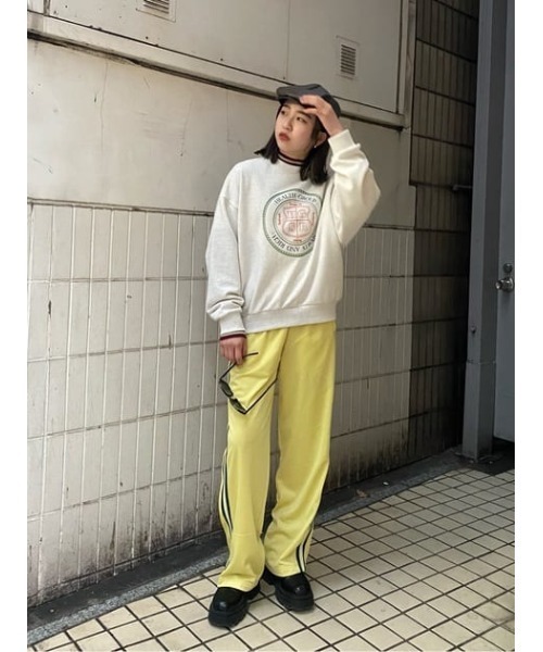 SLY EMBLEM SWEATSHIRTS エンブレム スウェットプルオーバー SLY（スライ）の「EMBLEM SWEATSHIRTS エンブレム スウェット