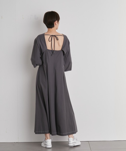 未使用♡emmi カットコンビ撥水ナイロンワンピース　0サイズ　 エミ Amazon.co.jp: [エミ] カットコンビ撥水ナイロンワンピース