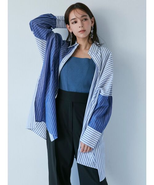 MURUA（ムルーア）の「ブロッキングストライプシャツ（シャツ/ブラウス・レディース・ホワイト/ブルー・FREE）」の11枚目の写真