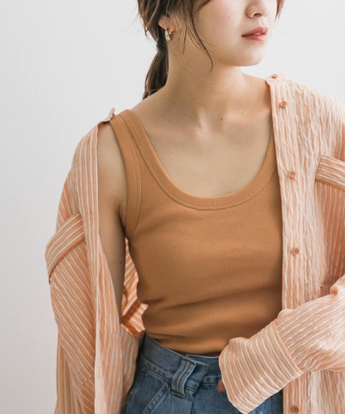 KBF（ケイビーエフ）の「illi　カップインUネックタンクトップ（タンクトップ・レディース・オレンジ系その他/オフホワイト/チャコールグレー・ONE）」の3枚目の写真