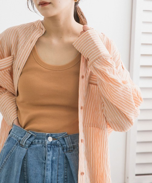 KBF（ケイビーエフ）の「illi　カップインUネックタンクトップ（タンクトップ・レディース・オレンジ系その他/オフホワイト/チャコールグレー・ONE）」の11枚目の写真