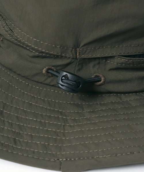 UNIVERSAL OVERALL(ユニバーサルオーバーオール)の「UNIVERSAL OVERALL/ユニバーサルオーバーオール Nylon Safari Hat/ナイロン サファリハット/アドベンチャーハット/バケットハット/ワンポイントロゴハット(ハット・メンズ・ブラック/ダークグリーン/ブラウン・FREE)」の22枚目の写真