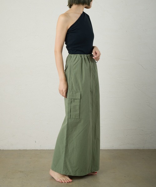 Omekashi(オメカシ)の「【earthy_ 】ワンショルTシャツ(Tシャツ/カットソー・レディース・オフホワイト/ブラック・FREE)」の8枚目の写真