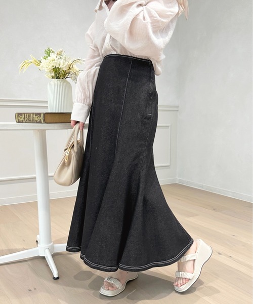 apres jour（アプレジュール）の「ハイウエストデニムマーメイドスカート【ZOZOTOWN限定アイテム】（デニムスカート・レディース・インディゴブルー/ブラック/ブルー系その他2・X-LARGE/SMALL/MEDIUM）」の9枚目の写真