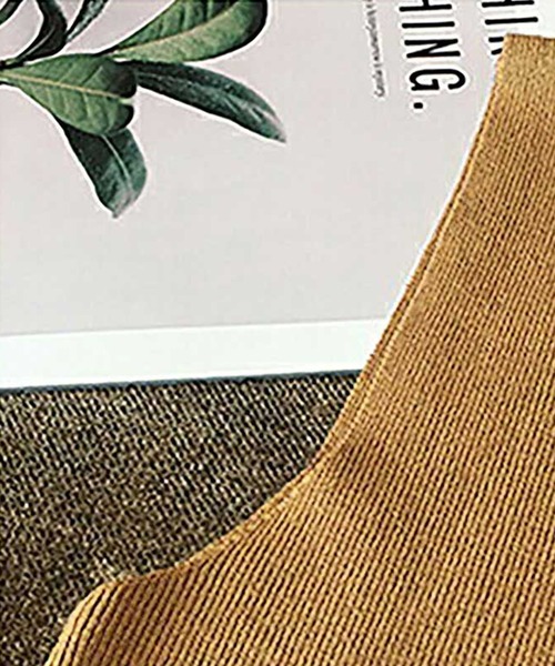 NinaetLina（ニナエリナ）の「ノースリーブニットプルオーバー（Tシャツ/カットソー・レディース・ブラウン系その他/グリーン/グレー/ホワイト/ブラック・FREE）」の17枚目の写真