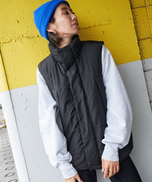 Auntie Rosa Holiday（アンティローザホリデー）の「中綿スタンド