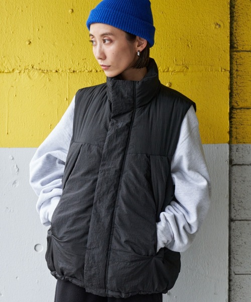 Auntie Rosa Holiday（アンティローザホリデー）の「中綿スタンド