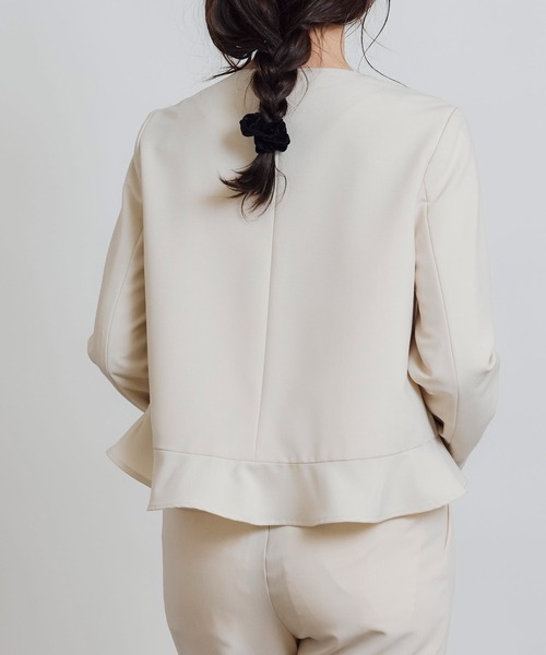 セットアップ可能】ペプラムパールジャケット（ノーカラージャケット
