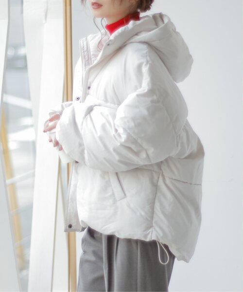 frames RAY CASSIN(フレームスレイカズン)の「裾ラウンドフェイクダウン(ダウンジャケット/コート・レディース・ベージュ/キナリ/ブラック・FREE)」の12枚目の写真