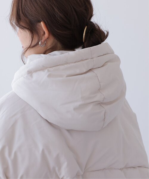 frames RAY CASSIN(フレームスレイカズン)の「裾ラウンドフェイクダウン(ダウンジャケット/コート・レディース・ベージュ/キナリ/ブラック・FREE)」の16枚目の写真