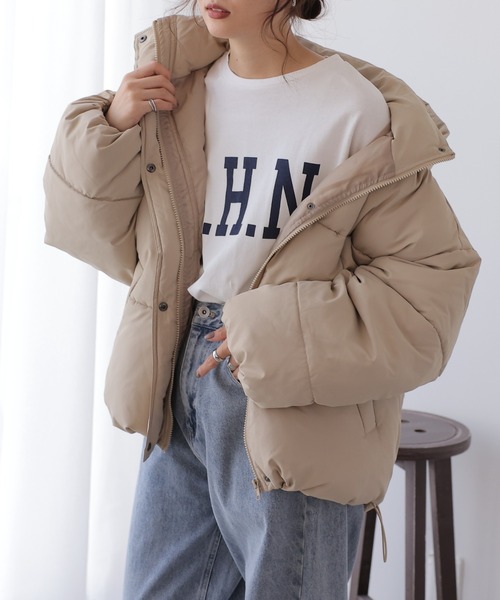 frames RAY CASSIN(フレームスレイカズン)の「裾ラウンドフェイクダウン(ダウンジャケット/コート・レディース・ベージュ/キナリ/ブラック・FREE)」の3枚目の写真