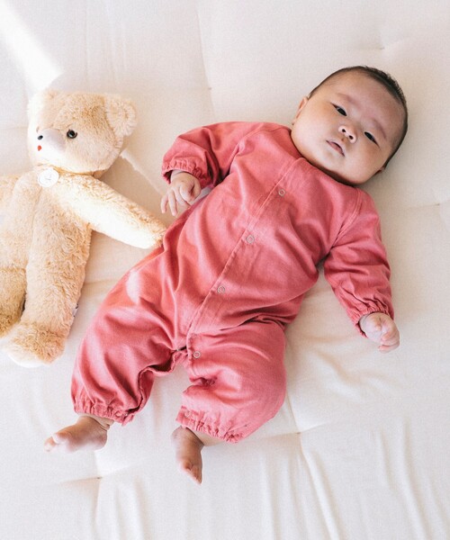 こども ビームス（コドモビームス）の「Daily Organic 2way ロンパース（45～80cm）（ロンパース・キッズ・ナチュラル/ラベンダー/ブラウン系その他2/レッド系その他/ブラック系その他3/イエロー/レッド系その他3/ブルー系その他4・60-70cm/70-80cm/45-55cm）」の10枚目の写真