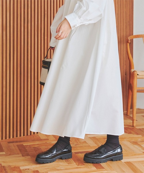 titivate（ティティベイト）の「ボリュームスリーブシャツワンピース（シャツワンピース・レディース・ブラック/オフホワイト/ブラウン・S/M）」の2枚目の写真