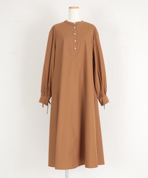 titivate（ティティベイト）の「ボリュームスリーブシャツワンピース（シャツワンピース・レディース・ブラック/オフホワイト/ブラウン・S/M）」の10枚目の写真