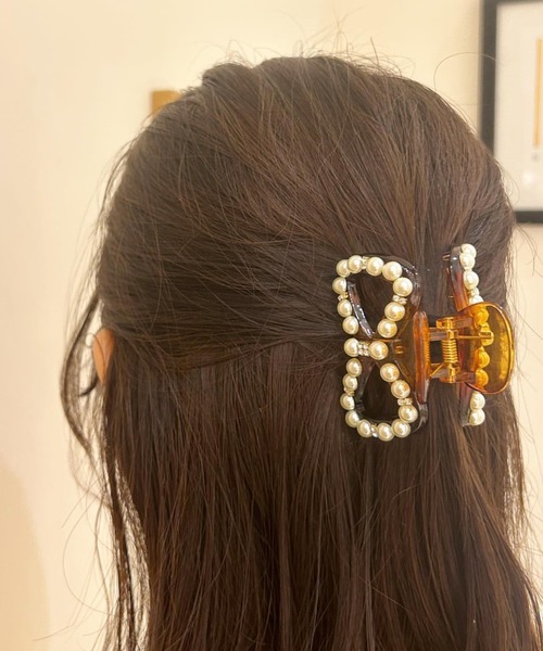 flower（フラワー）の「パーリーリボンクリップ（バレッタ/ヘアクリップ・レディース・ブラウン/アイボリー・FREE）」の4枚目の写真