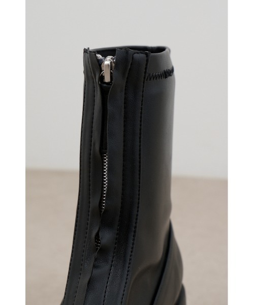 AZUL by moussy(アズールバイマウジー)の「チャンキーソールフロントジップブーツ(ブーツ・レディース・ブラック/アイボリー・SMALL/MEDIUM/LARGE)」の16枚目の写真