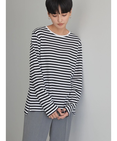 AMERICAN HOLIC(アメリカンホリック)の「Daily クルーネックカットプルオーバー(Tシャツ/カットソー・レディース・オフホワイト/ブルー系その他/ブラック/ブラック系その他4・L/M/S)」の6枚目の写真