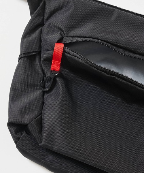 THE NORTH FACE(ザノースフェイス)の「【THE NORTH FACE】 カペラ 5 CAPELLA 5(ショルダーバッグ・レディース・ブラック/カーキ・FREE)」の22枚目の写真