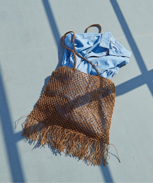 PAR ICI（パーリッシィ）の「サイザル マクラメ編みフリンジバッグ（かごバッグ・レディース・レッド/ブラウン・FREE）」の16枚目の写真