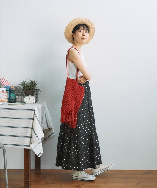 PAR ICI（パーリッシィ）の「サイザル マクラメ編みフリンジバッグ（かごバッグ・レディース・レッド/ブラウン・FREE）」の5枚目の写真