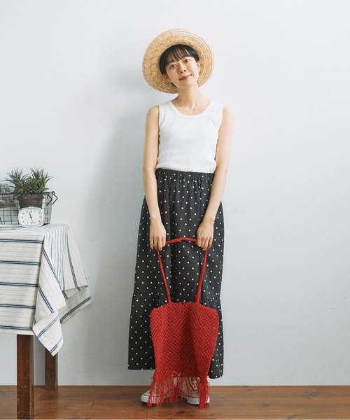 PAR ICI（パーリッシィ）の「サイザル マクラメ編みフリンジバッグ（かごバッグ・レディース・レッド/ブラウン・FREE）」の3枚目の写真