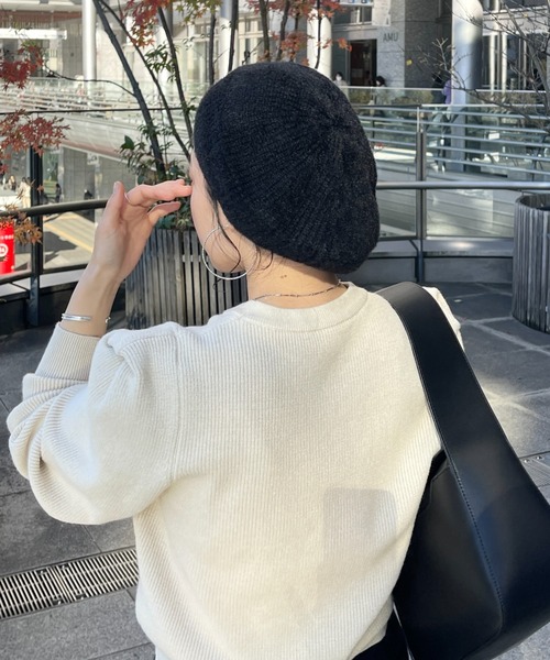 wee9s（ウィークス）の「daily daily winter knit beret  / デイリーデイリーウィンターバディベレー帽（ハンチング/ベレー帽・レディース・ブラック・FREE）」の3枚目の写真