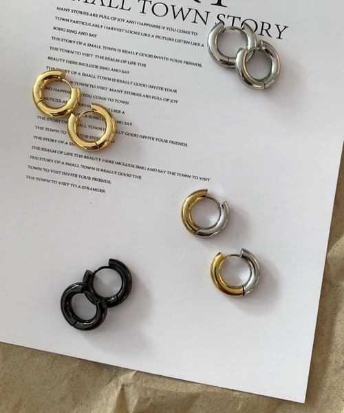 lit.Cy(リットシー)の「ボリュームミニフープピアス(ピアス(両耳用)・レディース・ブラック/シルバー/ゴールド/シルバー×ゴールド・FREE)」の5枚目の写真