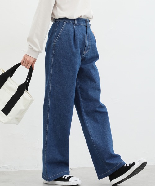 Honeys(ハニーズ)の「デニムストレートパンツ(股下72cm)(デニムパンツ・レディース・ワンウォッシュ/ライトインディゴブルー/ブルー/ブラック・S/M/L/LL)」の3枚目の写真