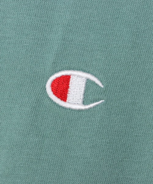Champion(チャンピオン)の「【Champion/チャンピオン】メンズ ベーシック 大きいサイズ ショートスリーブTシャツ(Tシャツ/カットソー・メンズ・レッド系その他6/ベージュ系その他3/ネイビー/ブルー系その他/ホワイト/オートミール/ブラック・XX-LARGE/XXXX-LARGE/XXX-LARGE)」の17枚目の写真