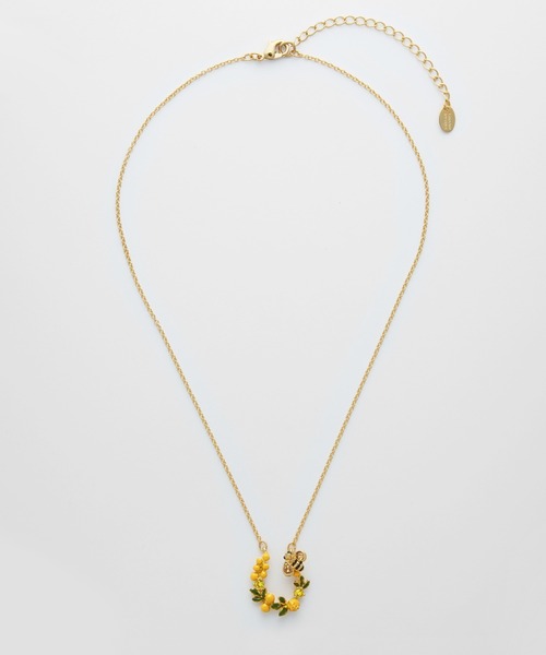 VENDOME BOUTIQUE（ヴァンドームブティック）の「ミモザ＆ミツバチ ネックレス（ネックレス・レディース・イエロー・43cm）」の2枚目の写真