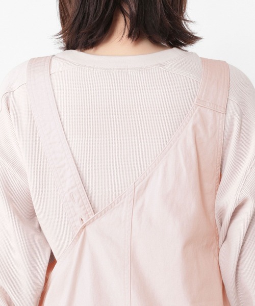 studio CLIP(スタディオクリップ)の「《days》ワンショルダーサロペット(サロペット/オーバーオール・レディース・オフホワイト/ブラック/ピンク・LARGE/MEDIUM)」の7枚目の写真